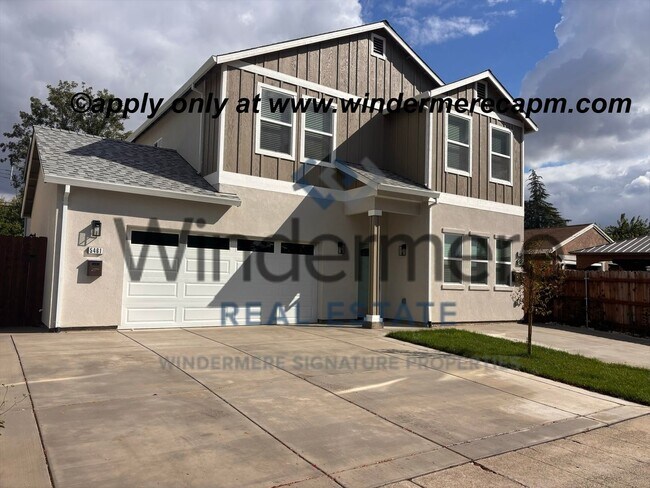 Foto del edificio - Brand New 3-Bedroom Home with Modern Finishes