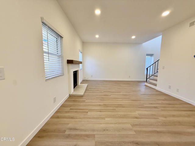 Foto del edificio - 2439 Chippewa Ln