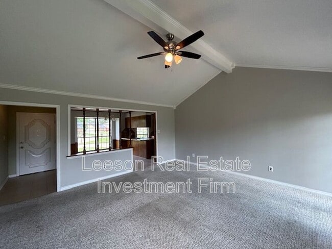 Building Photo - 5410 Mary Dr