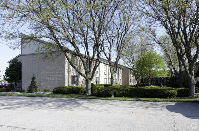 Building Photo - The Commons ProMedica Senior Living Community