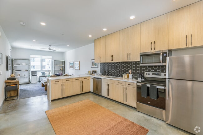 1BR, 1BA - 807SF - Found Lofts