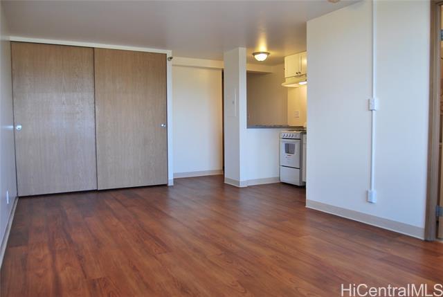 Building Photo - 1060 Kamehameha Hwy