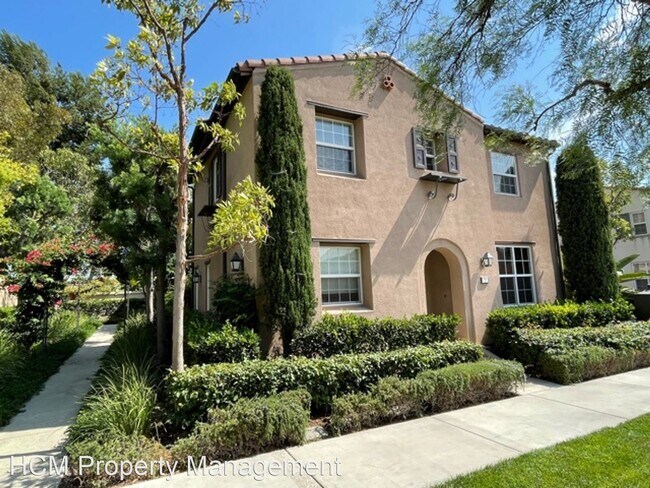 Building Photo - 3 br, 2.5 bath House - 2 Night Bloom