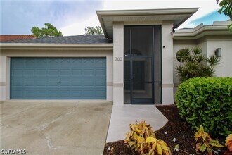 Building Photo - 700 Lambton Ln