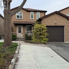 Building Photo - 65 Hewitt Crescent