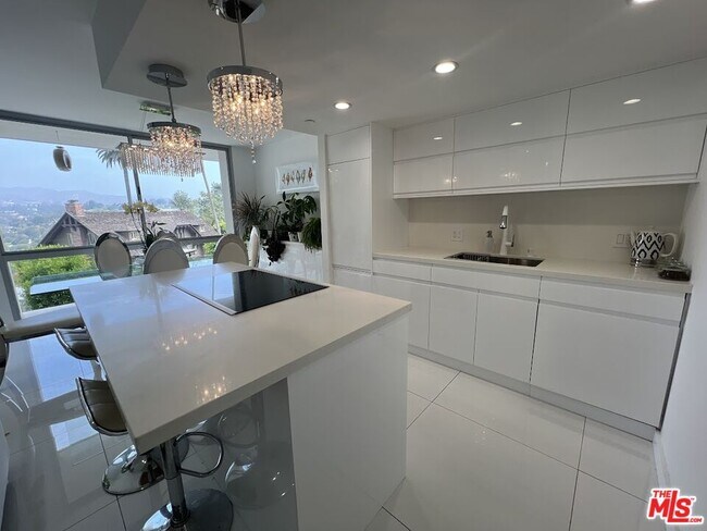 Foto del edificio - 201 Ocean Ave Ext