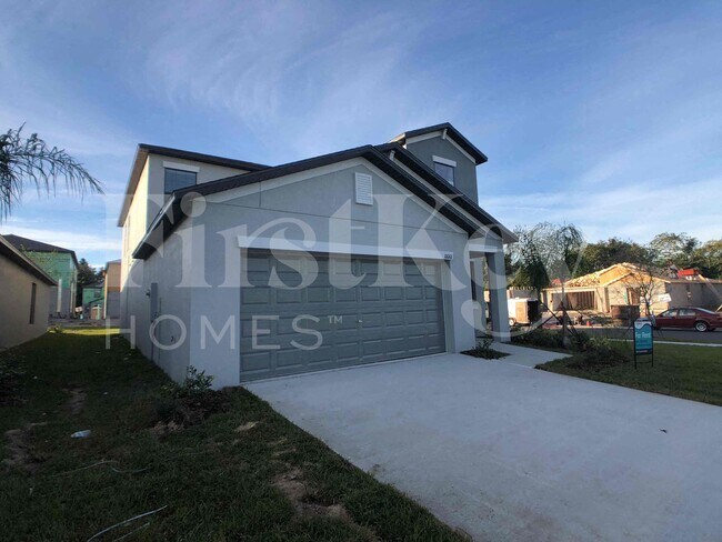 Building Photo - 10001 RoseMary Leaf Ln