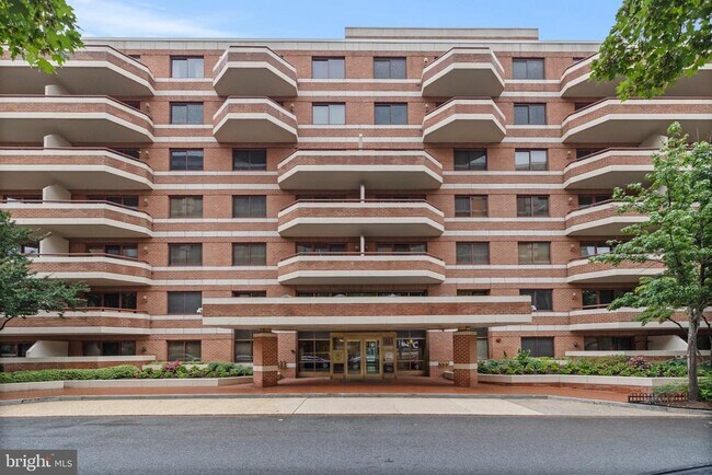Foto del edificio - 2301 N St NW