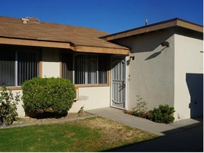 Building Photo - 219 Sespe Ave