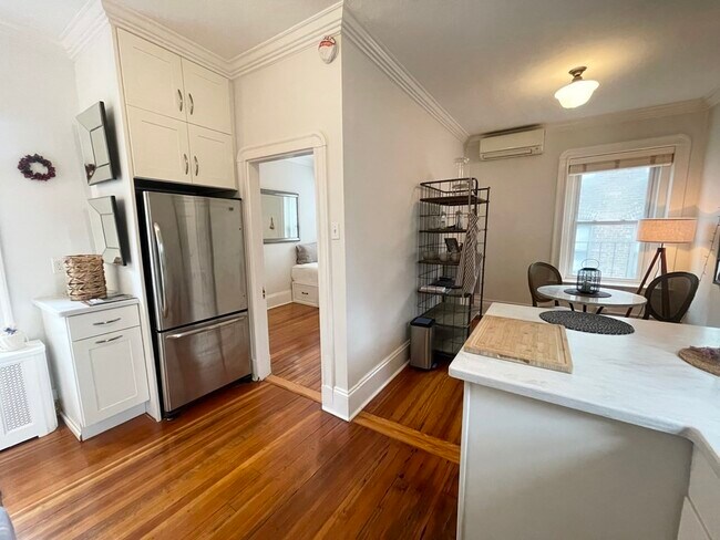 Foto del edificio - 140 Charles St