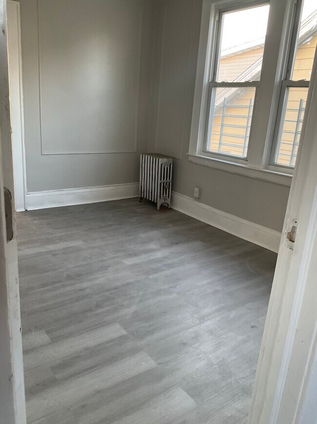 Foto del edificio - 11 Westervelt Pl