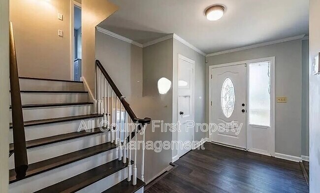 Foto del edificio - 3377 Bobolink Cir SW