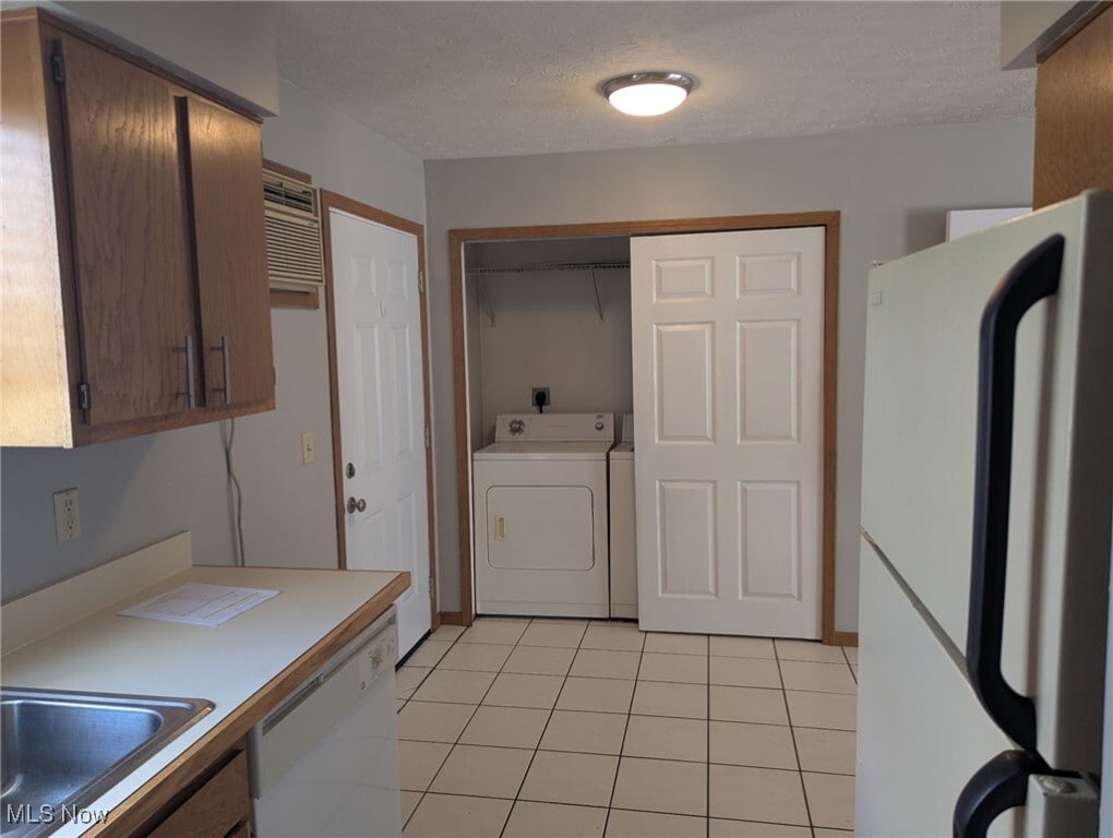1588 E Summit St Kent, OH 44240 – photo 4