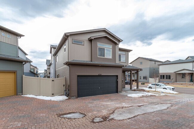 Foto del edificio - Beautiful home in Banning Lewis Ranch!