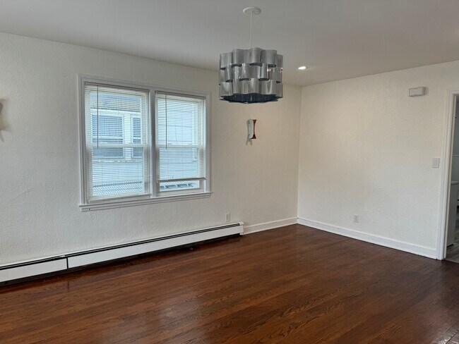 Foto del edificio - 456 Charles St