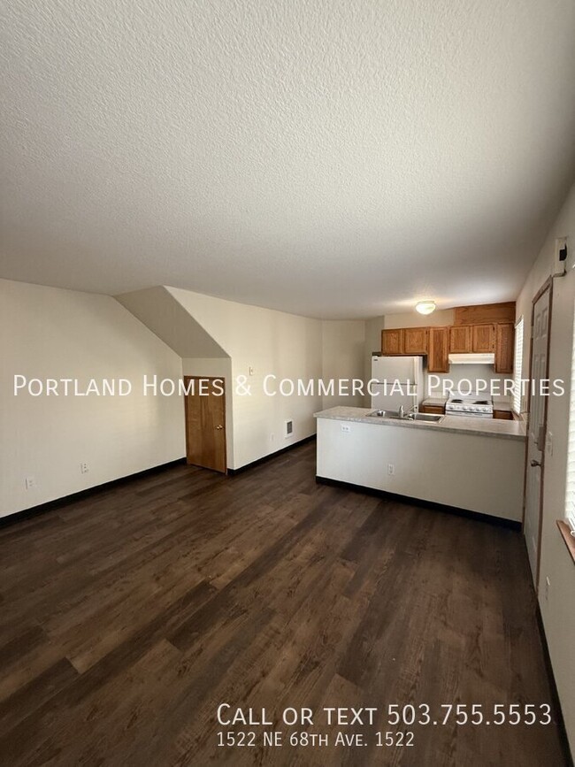 Foto del edificio - Charming & Cozy 1-Bed Retreat in Portland'...