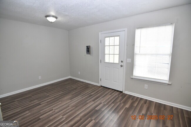 Building Photo - 754 Morningside Ln