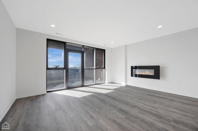 Foto del edificio - 2942 W North Ave