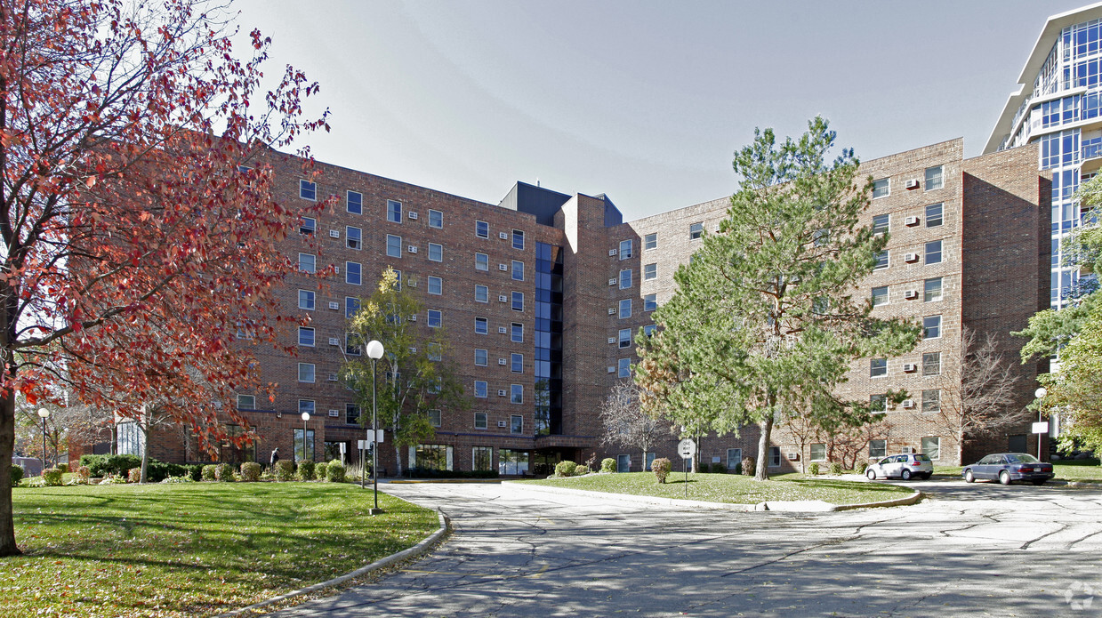 Primary Photo - Segoe Terrace Apartments