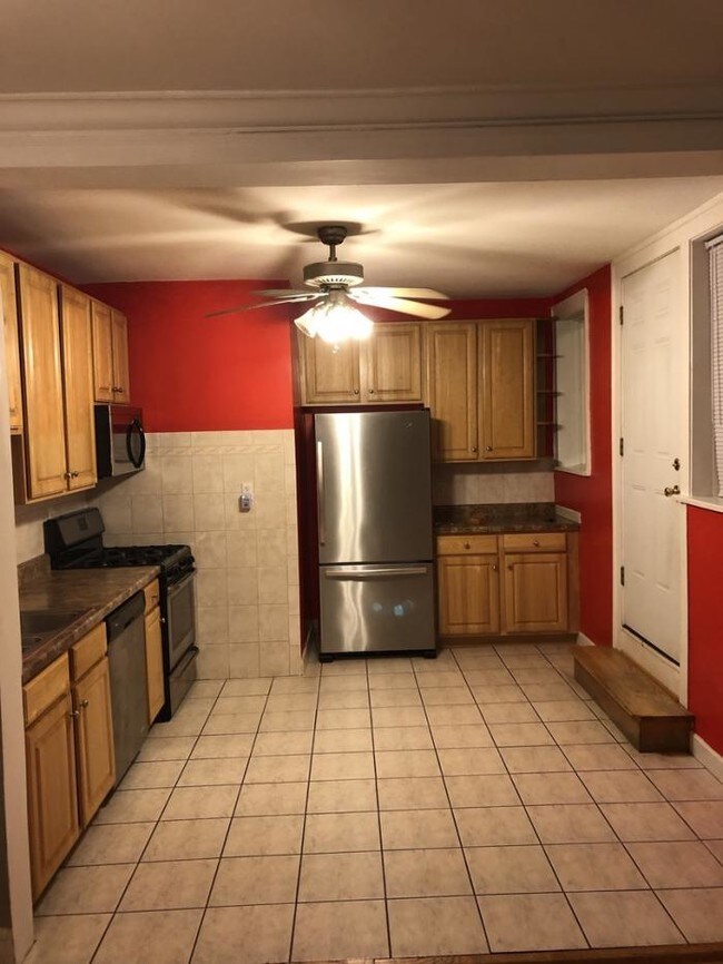 Foto del edificio - 2 bedroom in CHICAGO IL 60630