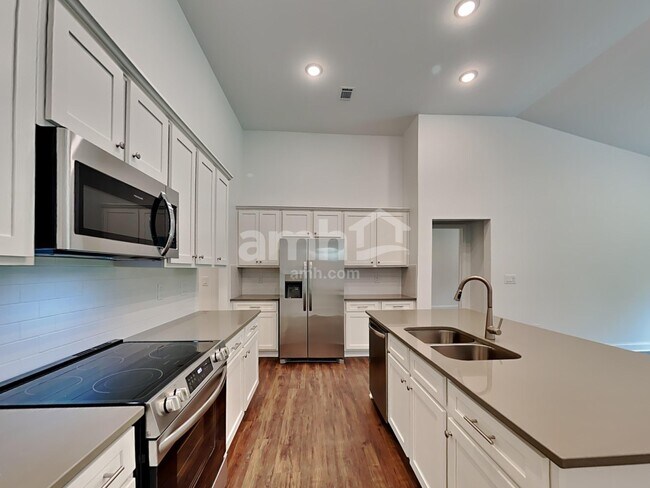 Foto del edificio - 4990 Bill Cheek Rd