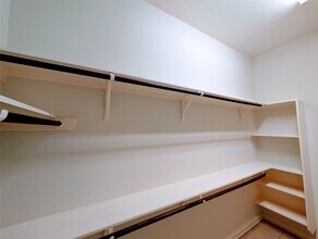 Building Photo - 13011 Sandflower Ln
