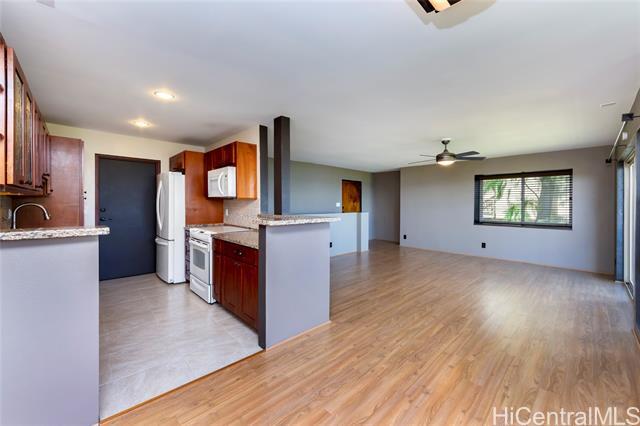 Building Photo - 46-082-82 Puulena St