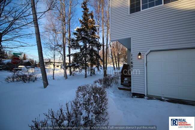 Building Photo - 11601 Birch Knoll Loop