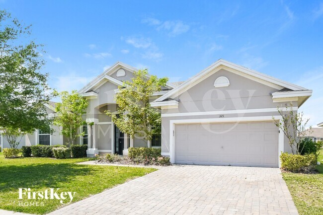 Foto del edificio - 321 Lake Mariana Pl