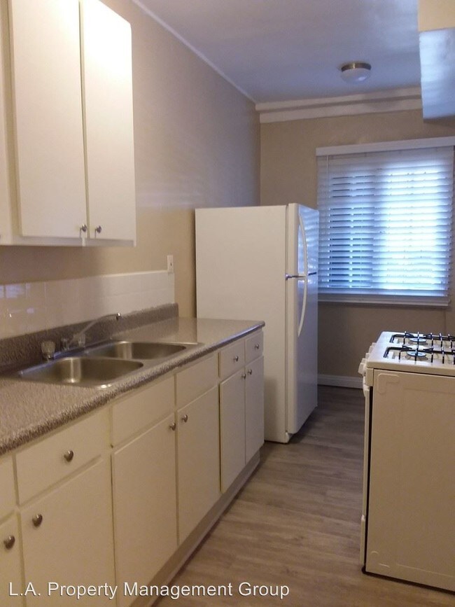 Building Photo - 2700 San Marino St