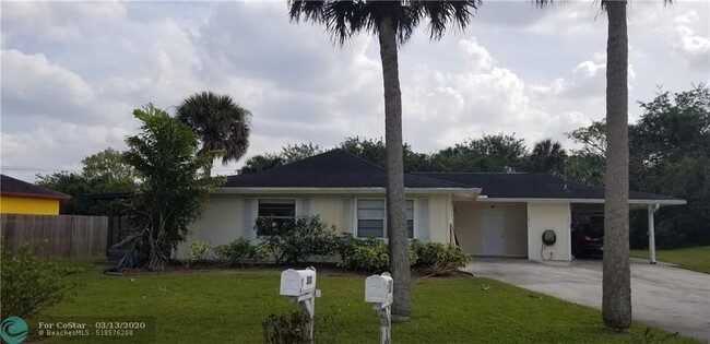 Foto del edificio - 3017 Old Edwards Rd