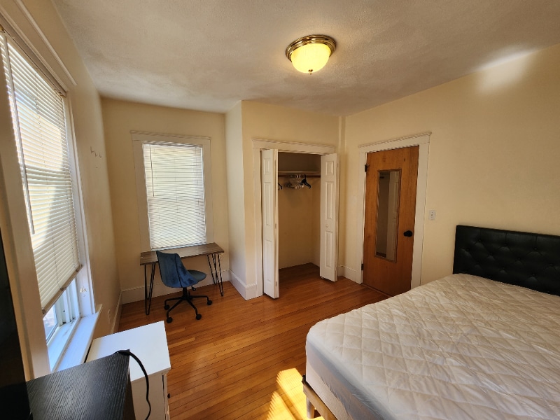 Photo - 66 Brook St