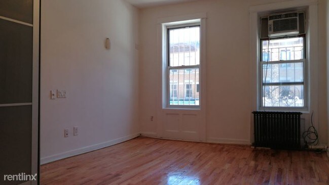 Building Photo - 4022 12th Ave