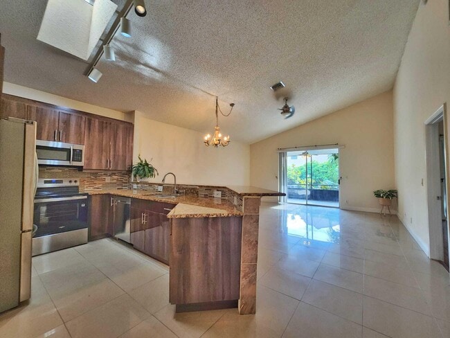 Building Photo - 7705 Forest Green Ln