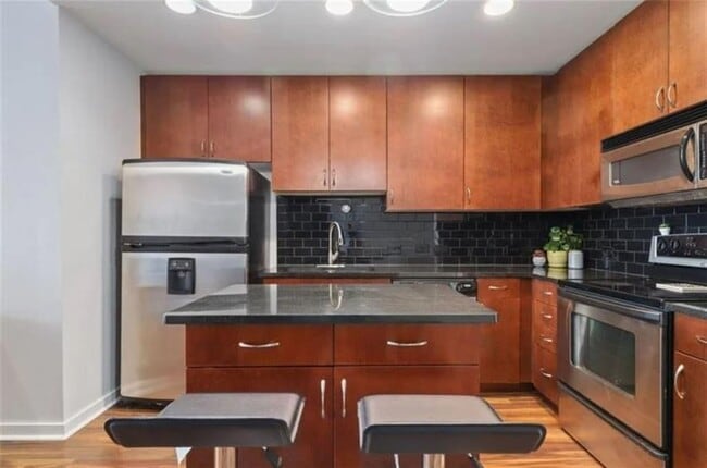 Foto del edificio - 860 Peachtree St NE