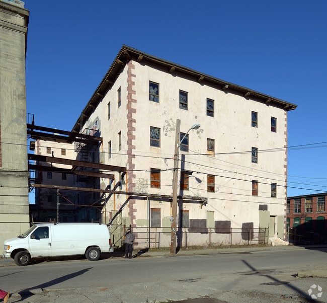 Building Photo - Weybosset Mills