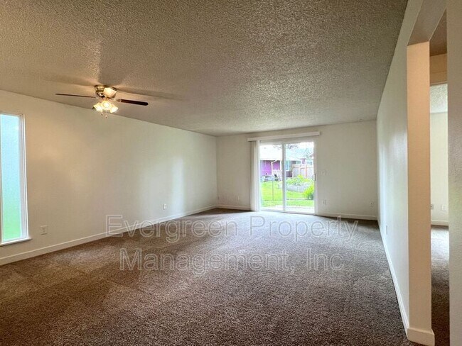 Building Photo - 2195 SW 257th Dr