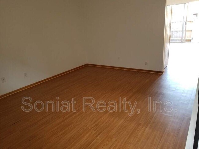 Foto del edificio - 3029 16th Street, Unit C