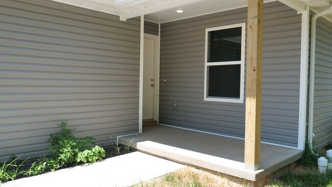 Foto del edificio - Like new 3 bedroom duplex - Aurora MO