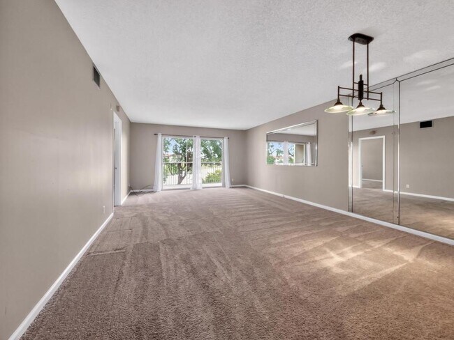 Foto del edificio - 13055 SW 15th Ct