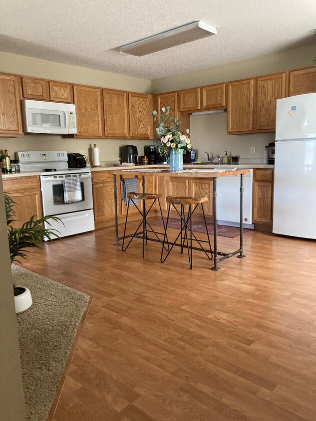 320 Polk Pky Saint Croix Falls, WI 54024 Alquileres en Saint Croix