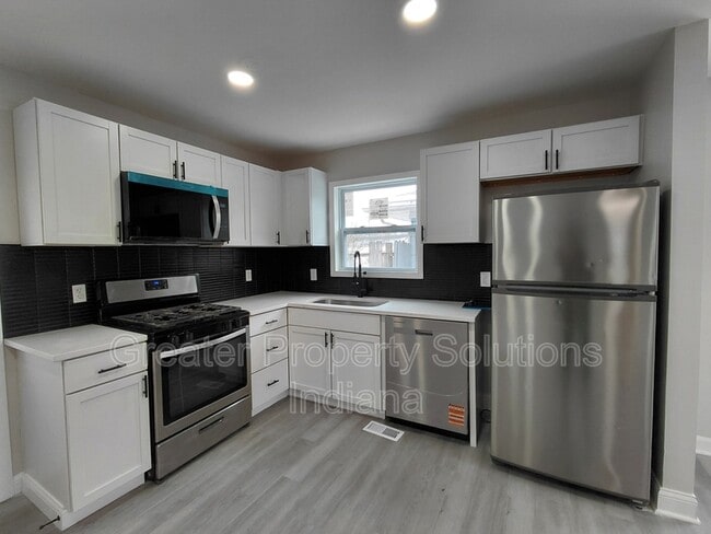 Foto del edificio - 7520 Chestnut Ave