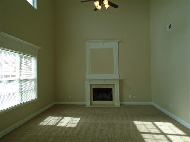 Building Photo - 6813 Spring Valley Court