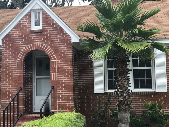 Alquiler a medio plazo totalmente amueblado - 5101 Blackburn St