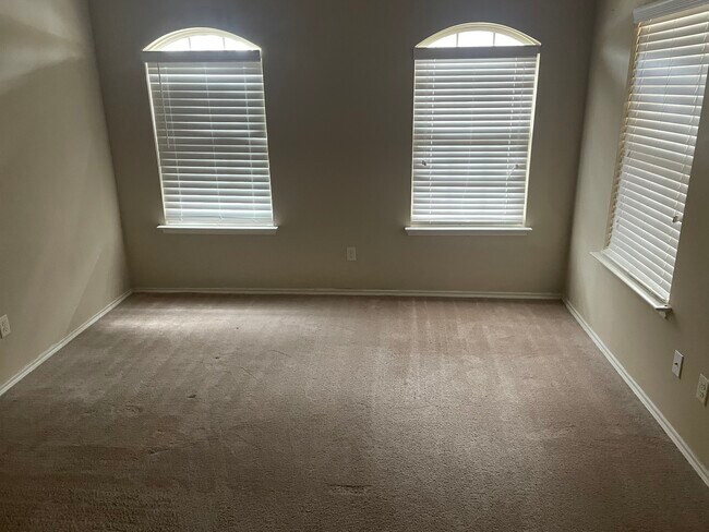 Foto del edificio - 2256 Abbey Ln