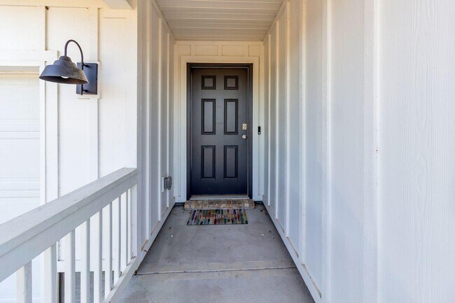 Foto del edificio - 3021 Jane Ln