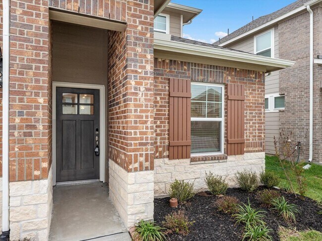 Foto del edificio - Gorgeous home now available for rent in th...