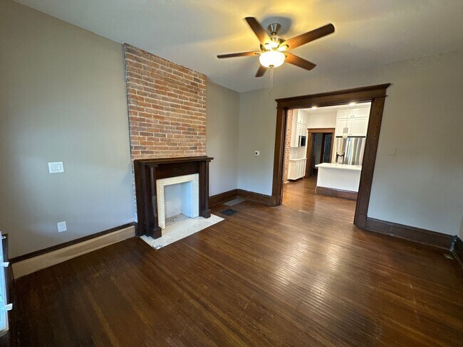 Building Photo - W 8th Ave 403-405 &amp; Belmont Ave 1523 RGI