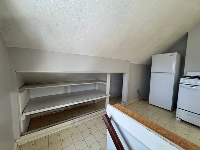 Foto del edificio - 1285 Cook Ave