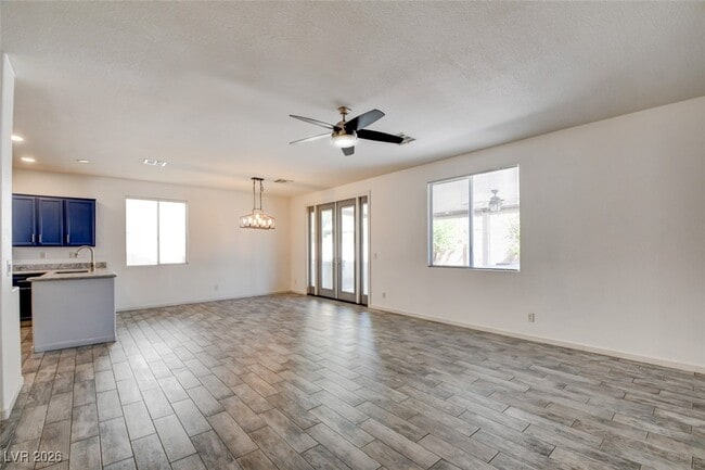 Foto del edificio - 3920 China Cloud Dr